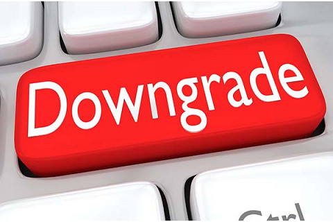 Xuống hạng (Downgrade) trong chứng khoán là gì? Đặc điểm