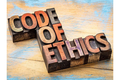 Bộ qui tắc đạo đức (Code of Ethics) là gì? Ví dụ về Bộ qui tắc đạo đức