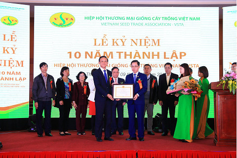 Hiệp hội Thương mại Giống cây trồng Việt Nam (The Viet Nam Seed Trade Association - VSTA) là gì?