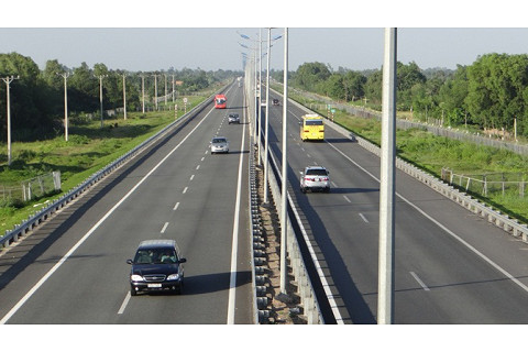 Hành lang an toàn đường bộ (Road Safety Corridor) là gì?