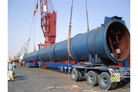 Hàng siêu trường (Oversized Cargo) và hàng siêu trọng (Overweight Cargo) trên đường bộ là gì?