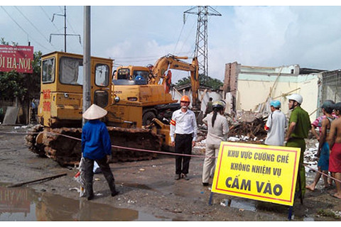 Cưỡng chế thu hồi đất (Enforcement of Land Recovery) là gì?