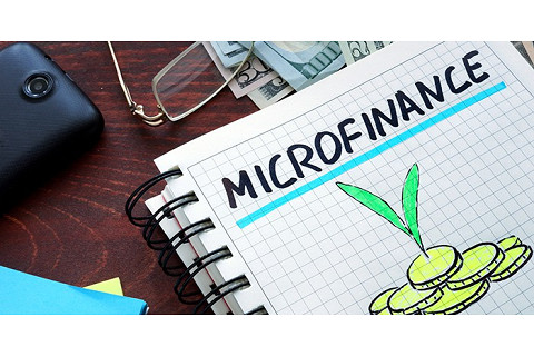 Tài chính vi mô (Microfinance) là gì? Lợi ích và tranh cãi xung quanh tài chính vi mô