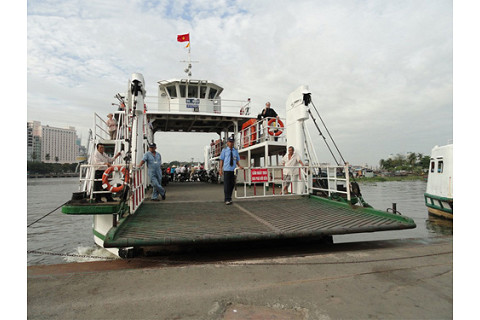 Phà một lưỡi (Single-ended Ferry) là gì? Qui định chuyên chở bằng phà một lưỡi